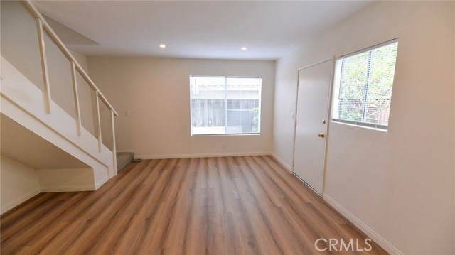 Detail Gallery Image 2 of 16 For 218 Avenida Rosa #3,  San Clemente,  CA 92672 - 2 Beds | 1/1 Baths