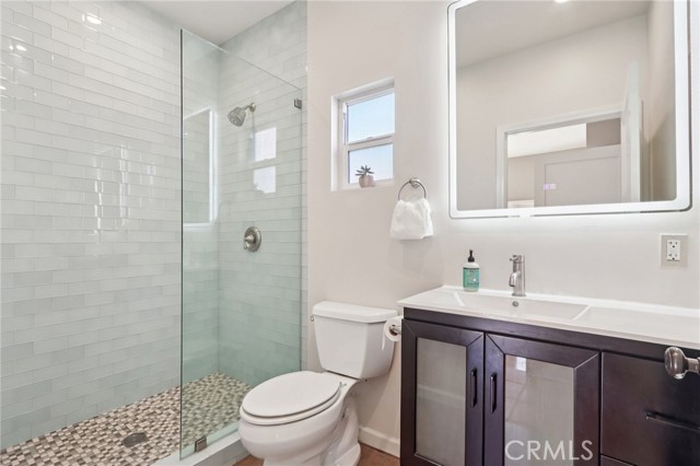 Detail Gallery Image 17 of 33 For 5513 Cartwright Ave, North Hollywood,  CA 91601 - 3 Beds | 2 Baths