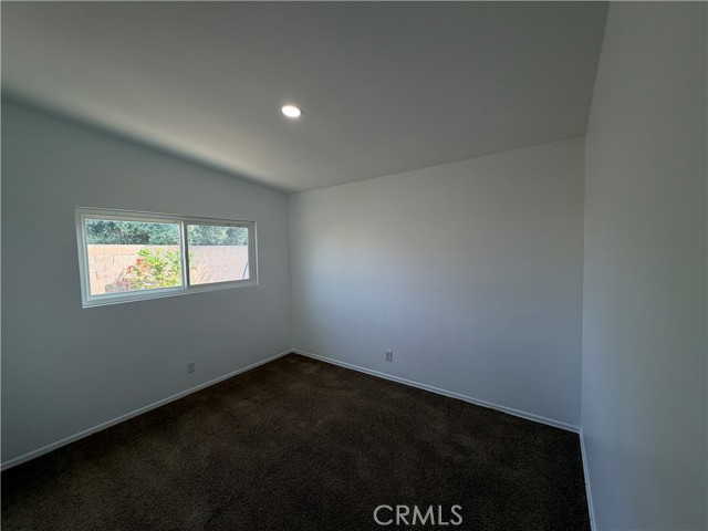 Detail Gallery Image 24 of 38 For 1720 Elsinore Cir, Oxnard,  CA 93035 - 3 Beds | 2 Baths