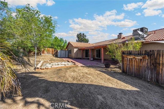 Detail Gallery Image 15 of 52 For 13554 2nd Ave, Victorville,  CA 92395 - 4 Beds | 2 Baths
