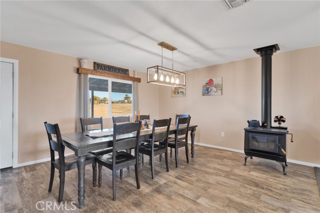 Detail Gallery Image 9 of 46 For 32461 Prairie, Barstow,  CA 92311 - 3 Beds | 2 Baths