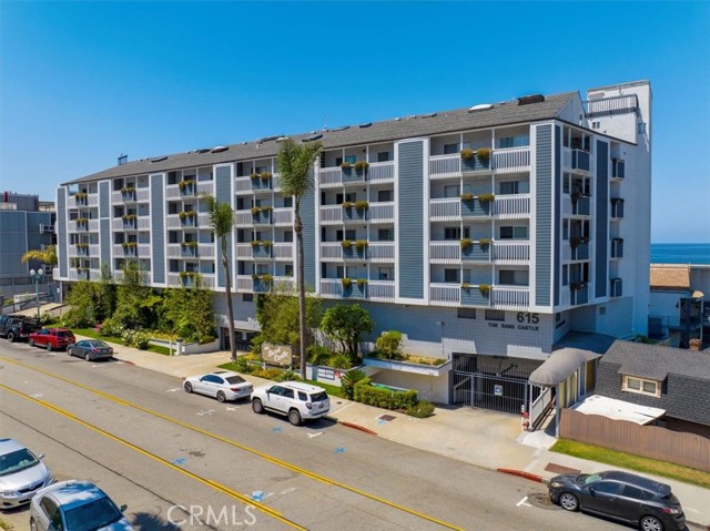 615 Esplanade, Redondo Beach, California 90277, 1 Bedroom Bedrooms, 0 ,1 BathroomBathrooms,Residential,For Sale,Esplanade,0,SB26036379