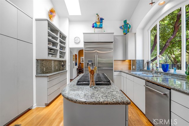 Detail Gallery Image 13 of 41 For 456 Baughman Ave, Claremont,  CA 91711 - 3 Beds | 2 Baths