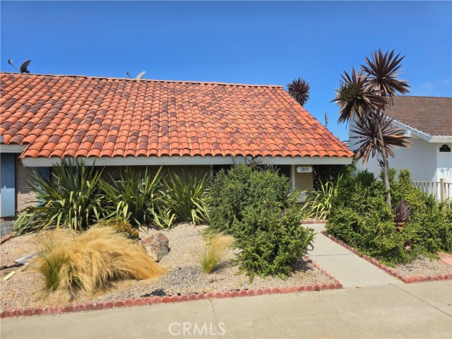 1815 Alsuna Ln, Huntington Beach, CA 92648