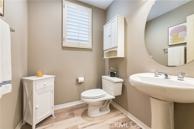 Detail Gallery Image 13 of 30 For 11 Asbury, Irvine,  CA 92602 - 4 Beds | 2/1 Baths