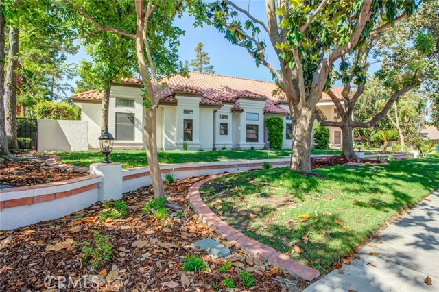 Detail Gallery Image 1 of 75 For 7509 Calle Sagrada, Bakersfield,  CA 93309 - 4 Beds | 5 Baths