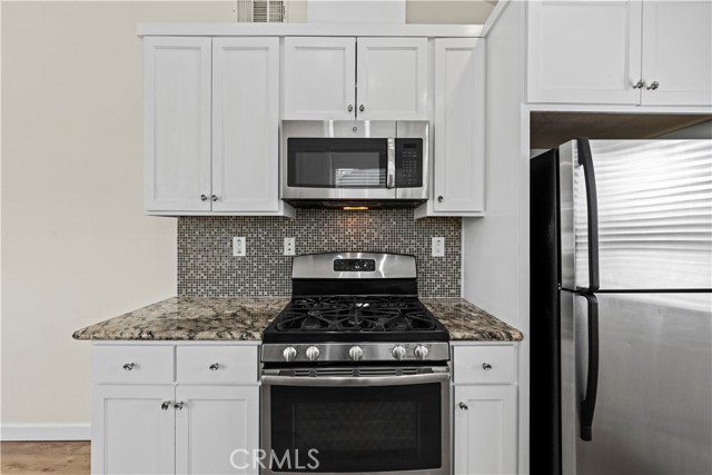 Detail Gallery Image 10 of 25 For 6736 Kraft Ave, North Hollywood,  CA 91606 - 3 Beds | 2 Baths
