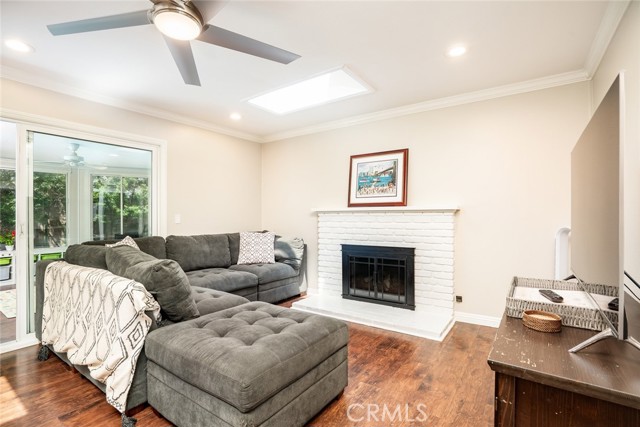 Detail Gallery Image 10 of 48 For 16381 Ace Ln, Huntington Beach,  CA 92649 - 3 Beds | 2 Baths