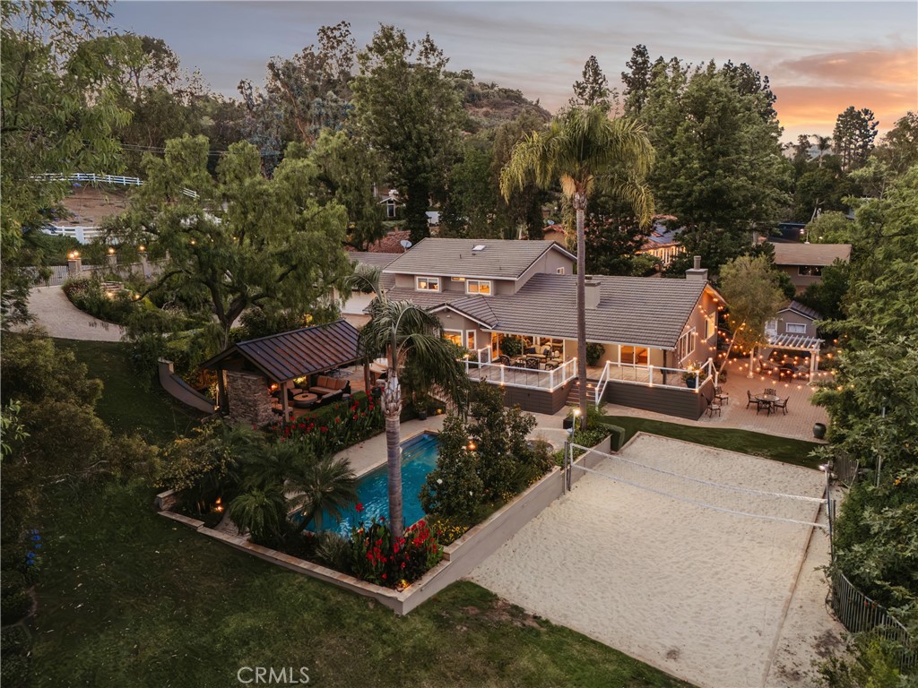 9911 Overhill Drive