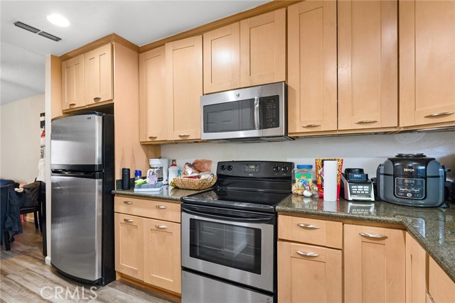 Detail Gallery Image 7 of 24 For 1420 Sherman Ave #16,  Chico,  CA 95926 - 2 Beds | 2 Baths