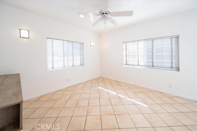 Detail Gallery Image 17 of 43 For 570 Emory, Imperial Beach,  CA 91932 - 3 Beds | 2/1 Baths