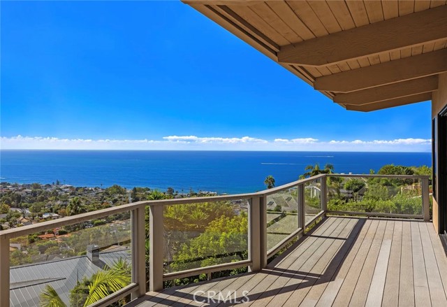 Front Image Thumbnail for CRLG26185206