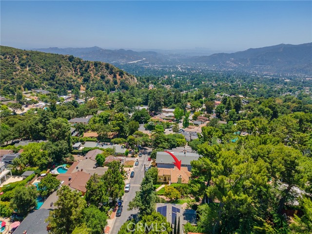 5815 Irving Avenue, La Crescenta CA: https://media.crmls.org/medias/b4ed14b0-9097-40d6-a247-703050fcffea.jpg