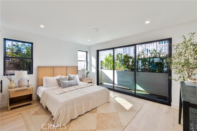 Detail Gallery Image 32 of 54 For 707 2nd St, Hermosa Beach,  CA 90254 - 4 Beds | 4/1 Baths