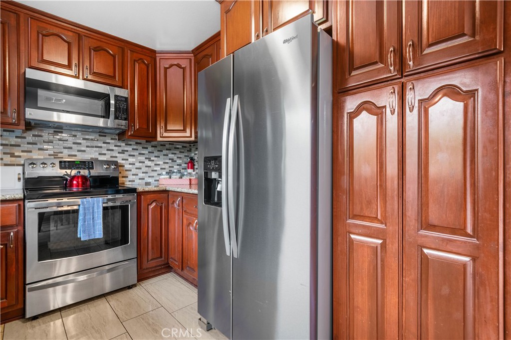 B4Edd3B4 7C95 4082 B01A Bad2C1A3213A 22611 Genova, Laguna Hills, Ca 92653 &Lt;Span Style='BackgroundColor:transparent;Padding:0Px;'&Gt; &Lt;Small&Gt; &Lt;I&Gt; &Lt;/I&Gt; &Lt;/Small&Gt;&Lt;/Span&Gt;