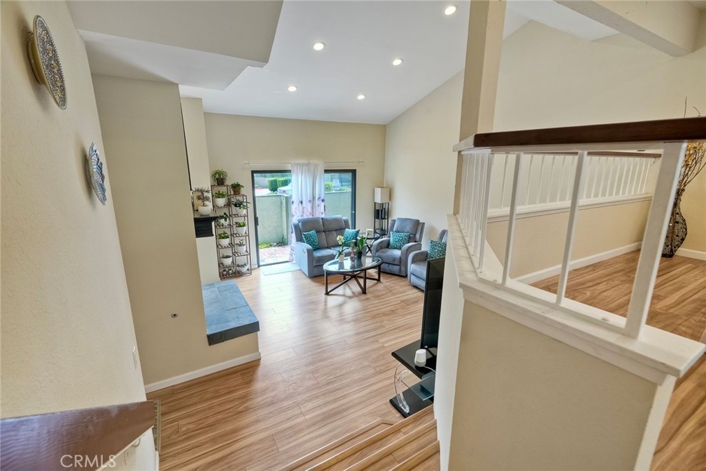 3304 Caminito Eastbluff - photo 17