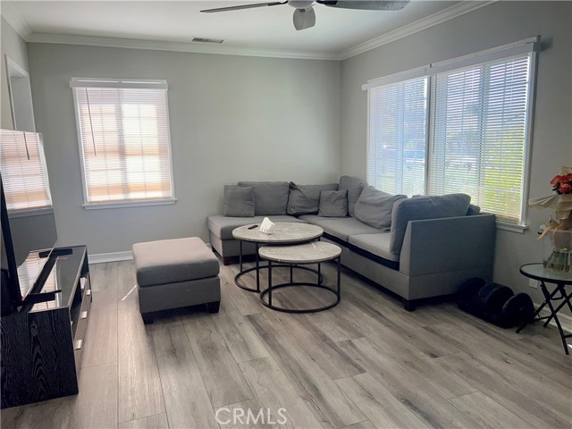 7662 Paso Robles Avenue, Van Nuys CA: https://media.crmls.org/medias/b4ee7806-de8d-4712-afe9-427dea8438c4.jpg