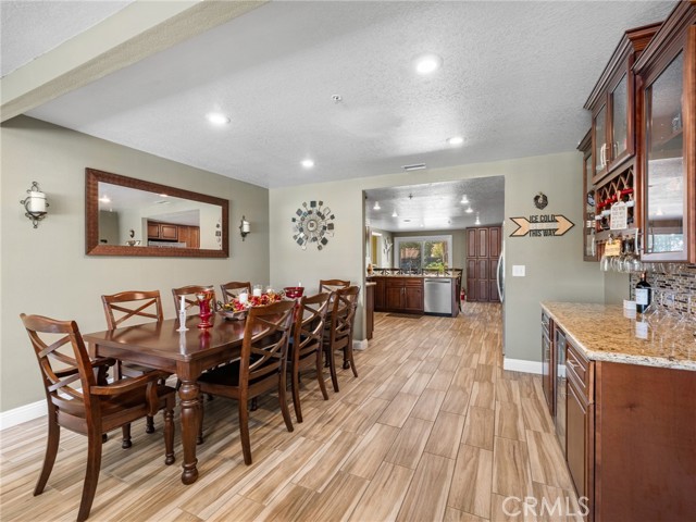 Detail Gallery Image 10 of 61 For 9150 Boxwood Ave, Fontana,  CA 92335 - 3 Beds | 2 Baths