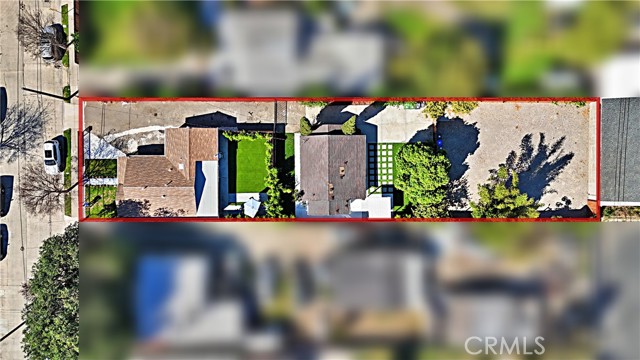 Detail Gallery Image 5 of 40 For 215 N Mcclay, Santa Ana,  CA 92701 - 5 Beds | 2 Baths