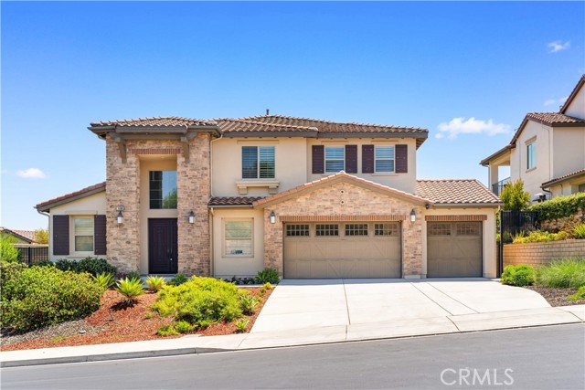 16389 Viewcrest Road, Chino Hills CA: https://media.crmls.org/medias/b4efcb63-c1b7-4211-9ec2-b096f079cf99.jpg