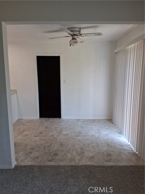 Detail Gallery Image 3 of 19 For 26460 Girard St, Hemet,  CA 92544 - 3 Beds | 2 Baths