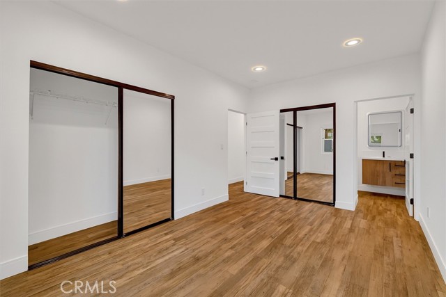 Detail Gallery Image 9 of 20 For 22136 Gilmore St, Woodland Hills,  CA 91303 - 3 Beds | 2/1 Baths