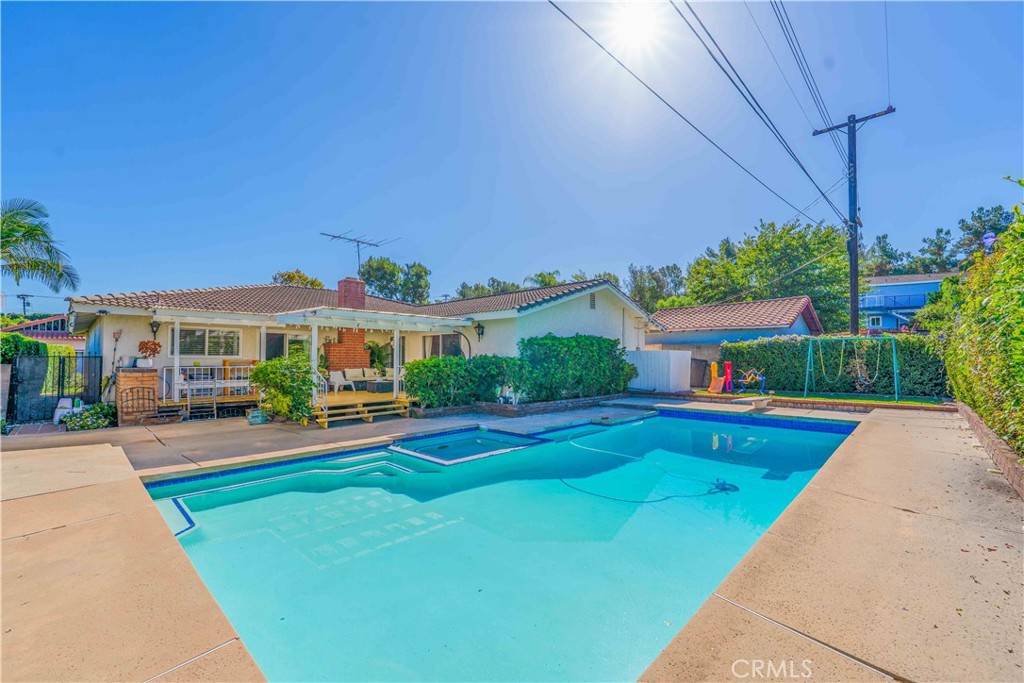 MLS #DW25238527 image #16