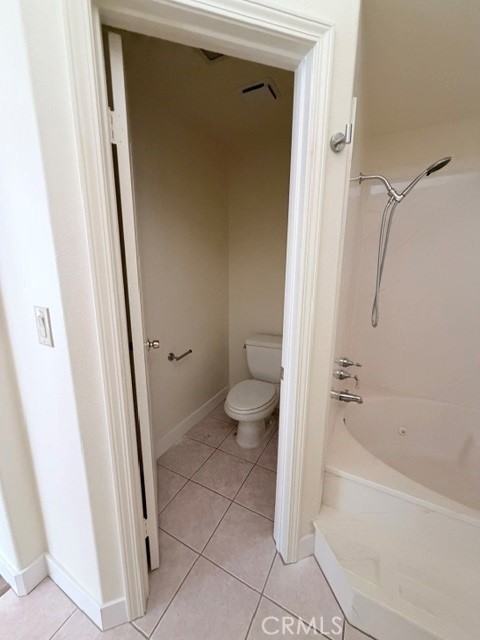 https://media.crmls.org/medias/b4f1a961-954b-4c95-9e19-7151eccfb7f4.jpg?preset=X-Large