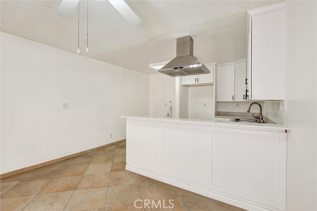 Detail Gallery Image 9 of 39 For 7033 Stewart and Gray Rd #24,  Downey,  CA 90241 - 2 Beds | 2 Baths