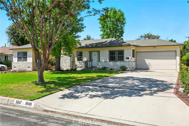 8847 Naomi Avenue, San Gabriel CA: https://media.crmls.org/medias/b4f2e98c-3430-4d44-a3ca-e07044717fa9.jpg