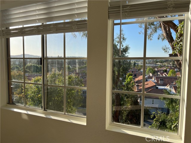 Detail Gallery Image 7 of 46 For 24480 Mozer Dr, Laguna Niguel,  CA 92677 - 2 Beds | 2 Baths