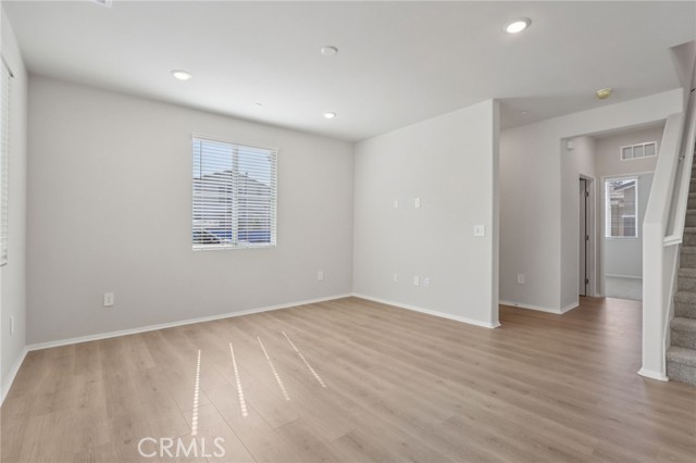 1110 Tropic Court, Redlands CA: https://media.crmls.org/medias/b4f46ec5-3d79-465c-8575-9be0e734f33e.jpg