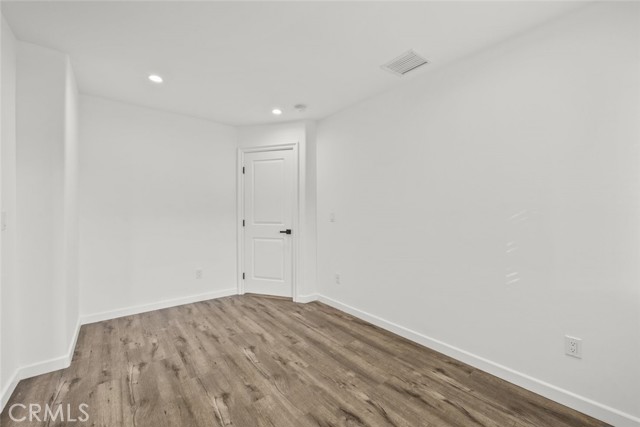 4718 La Crescenta Avenue, La Crescenta CA: https://media.crmls.org/medias/b4f5672b-d023-48a2-a23b-6fa6d5410236.jpg
