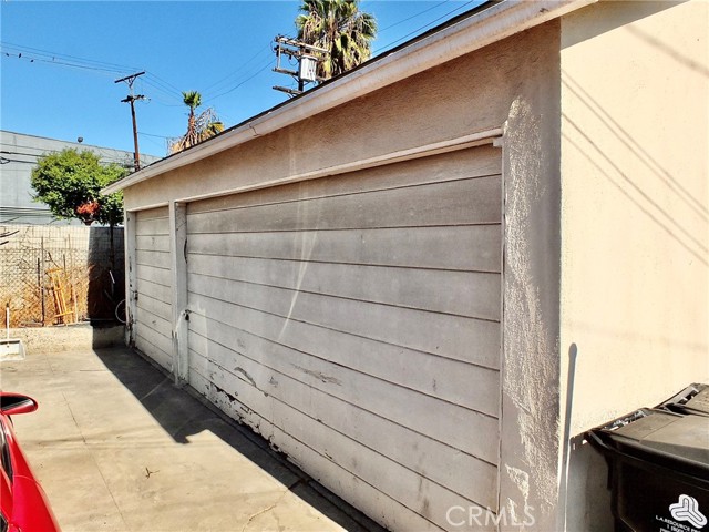 Detail Gallery Image 8 of 9 For 1418 S Mansfield Ave, Los Angeles,  CA 90019 - – Beds | – Baths