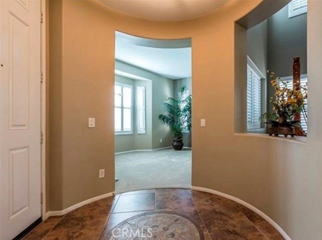 Detail Gallery Image 2 of 34 For 8031 Orchid Dr, Corona,  CA 92880 - 5 Beds | 4/1 Baths