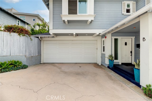 Detail Gallery Image 41 of 42 For 1924 Ruhland Ave #B,  Redondo Beach,  CA 90278 - 3 Beds | 2/1 Baths