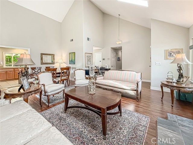 Detail Gallery Image 11 of 45 For 8371 Capistrano Ave, West Hills,  CA 91304 - 5 Beds | 3 Baths