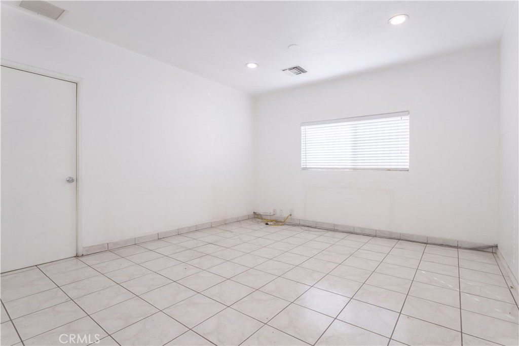 MLS #SR25235248 image #10