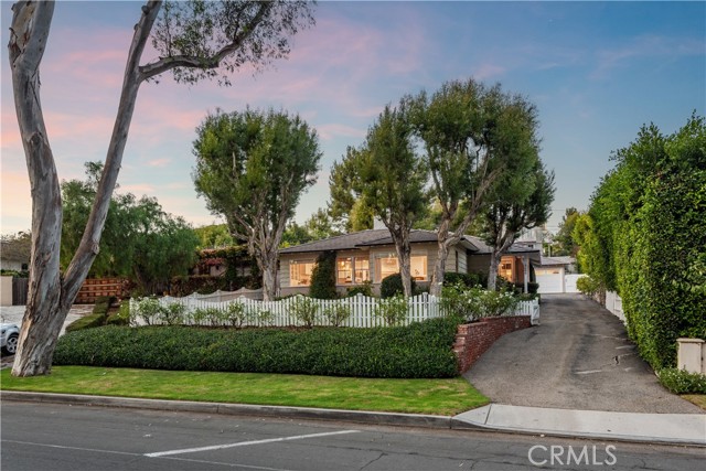 3609 Palos Verdes Drive, Palos Verdes Estates, California 90274, 3 Bedrooms Bedrooms, ,1 BathroomBathrooms,Residential,For Sale,Palos Verdes,PV25226929