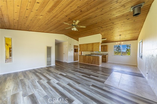 Detail Gallery Image 9 of 42 For 33122 Road 233, North Fork,  CA 93643 - 3 Beds | 2 Baths