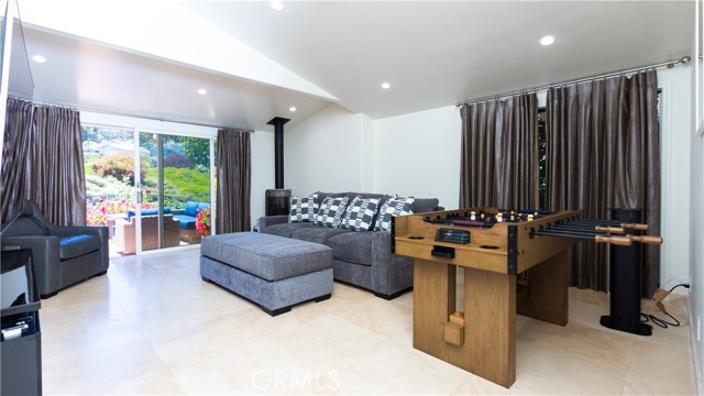 30421 Mirador Court, Laguna Niguel CA: https://media.crmls.org/medias/b4f8f946-25ee-4b0b-b35e-dec16879cb3a.jpg