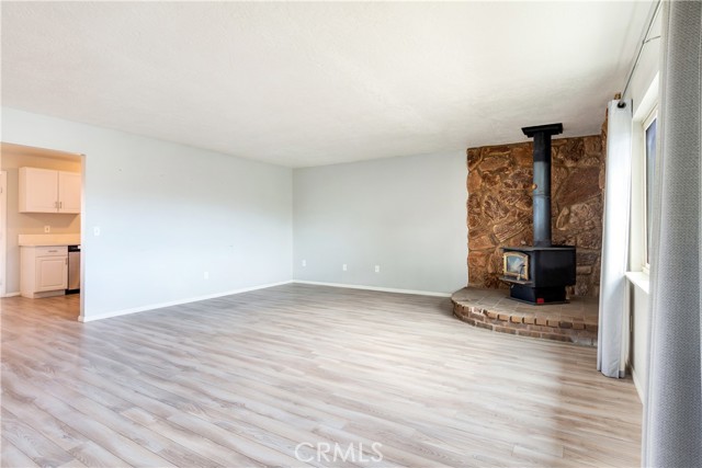 Detail Gallery Image 3 of 29 For 17714 Ranchero Rd, Hesperia,  CA 92345 - 3 Beds | 2 Baths