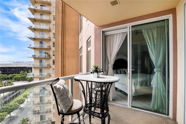 Detail Gallery Image 14 of 51 For 488 E Ocean Bld #818,  Long Beach,  CA 90802 - 2 Beds | 2 Baths
