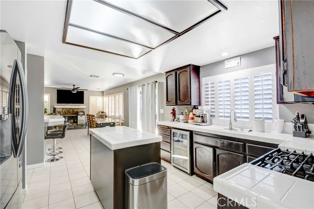 Detail Gallery Image 16 of 31 For 10013 Deep Canyon, Moreno Valley,  CA 92557 - 6 Beds | 3 Baths