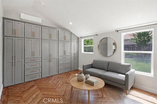 Detail Gallery Image 30 of 36 For 2682 E Villa St, Pasadena,  CA 91107 - 4 Beds | 3 Baths