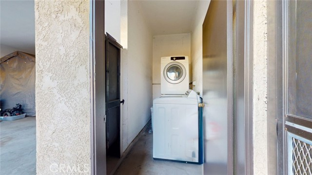 3357 Honolulu Avenue, La Crescenta CA: https://media.crmls.org/medias/b4fc5698-c3bf-4ece-8575-fab39d36572b.jpg