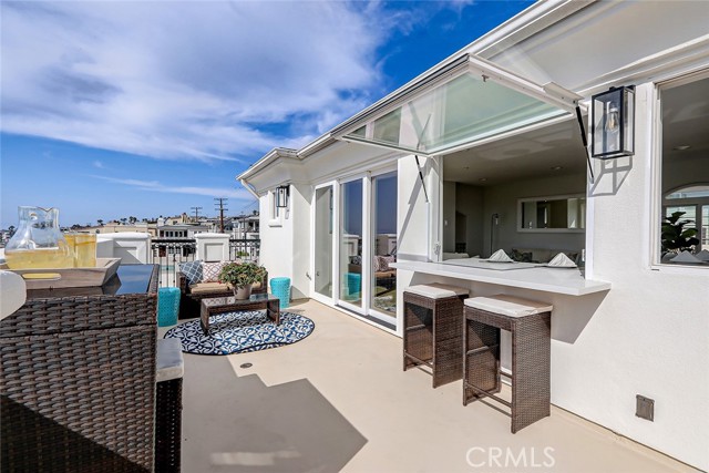 1522 Hermosa Avenue, Hermosa Beach, California 90254, 3 Bedrooms Bedrooms, ,3 BathroomsBathrooms,Residential,Sold,Hermosa,SB23115412