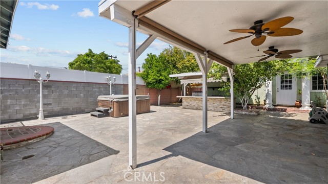 717 De Haven Street, San Fernando, California 91340, 4 Bedrooms Bedrooms, ,3 BathroomsBathrooms,Single Family Residence,For Sale,De Haven,SR24099666