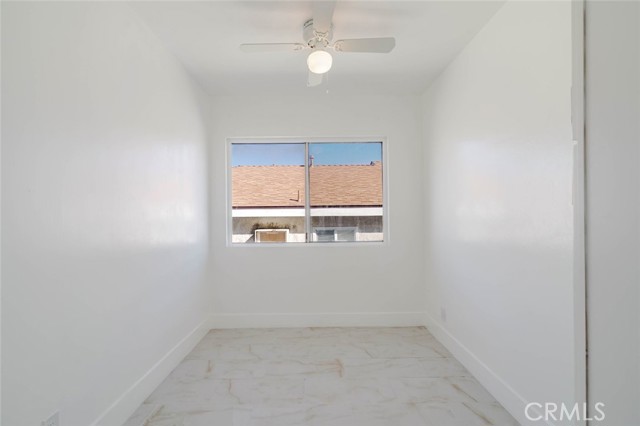 Detail Gallery Image 7 of 20 For 1116 S Berendo St #4,  Los Angeles,  CA 90006 - 2 Beds | 1 Baths