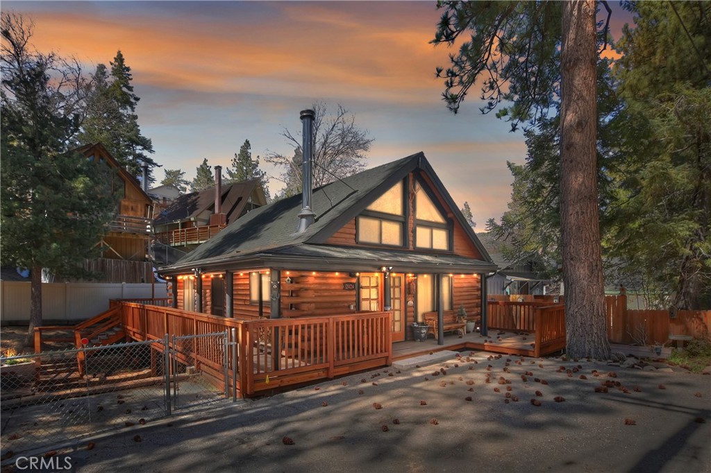 2424 Spruce Drive